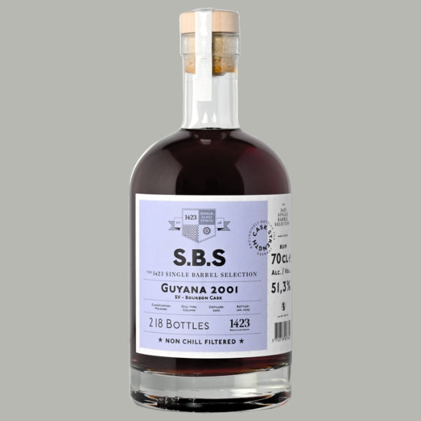 Flasche S.B.S Guyana 2001 SV Bourbon Cask, graues Etikett mit 1423-World-Class-Spirits-Logo, 218 Bottles, 51,3% Vol.